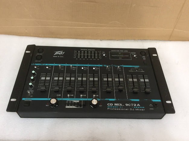 Peavey CD MIX 9072A Professional DJ Mixer