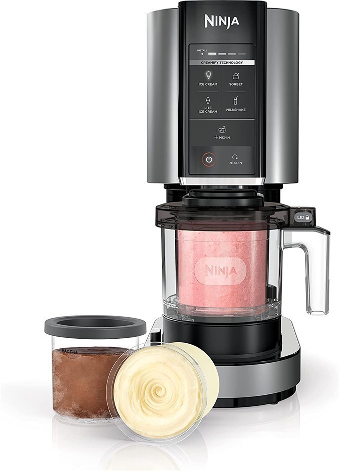 NINJA Ice Cream Maker, Colour: Cloud Silver. Complete accessories.