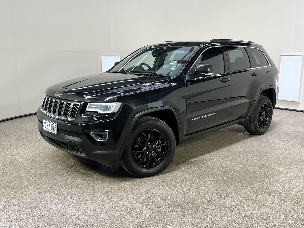 Jeep Grand Cherokee Laredo WK Automatic - 8 Speed Wagon