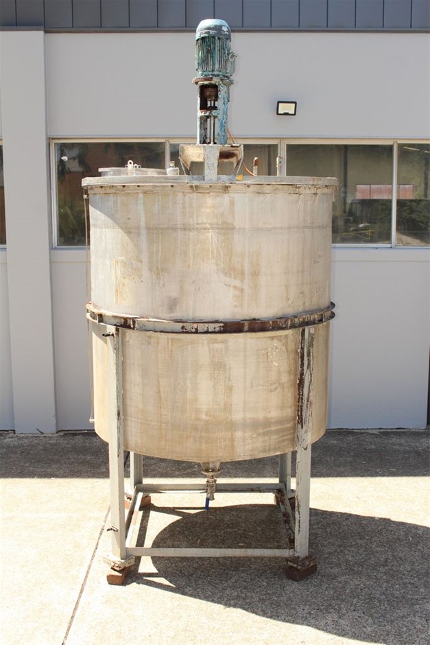 Stainless Steel Mixing Tank with Internal Heating Coil 4500L