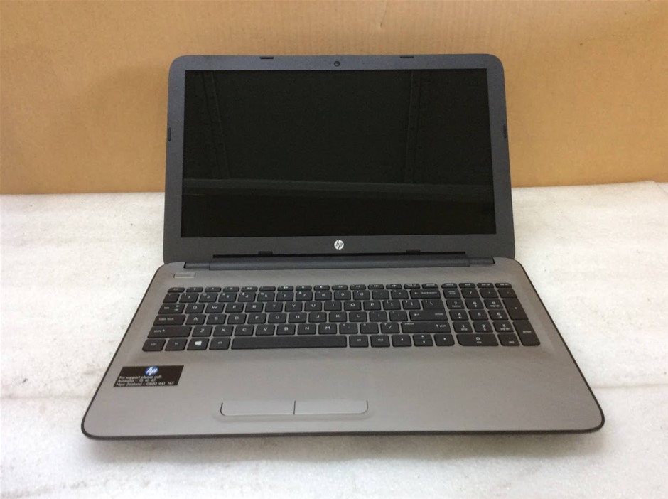 HP TPN-C126 Laptop AMD E1-6015 4GBRAM 500GB