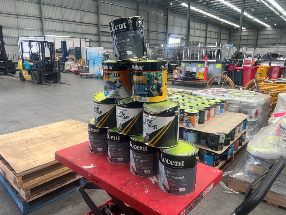 Assorted 4Lt Tins of Paint