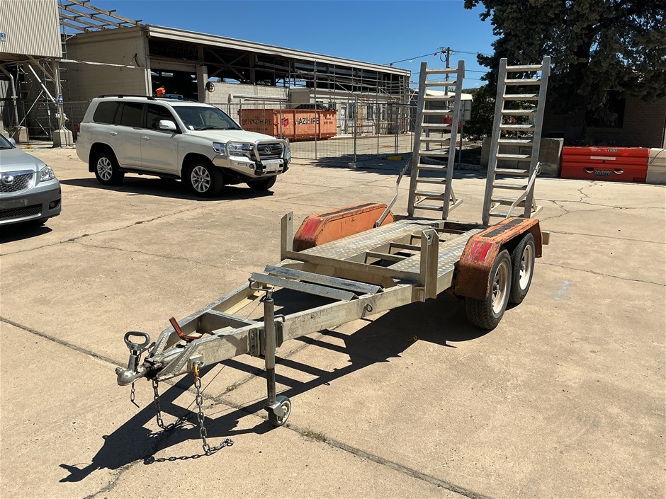 2009 Auswide Equipment Tandem Plant Trailer