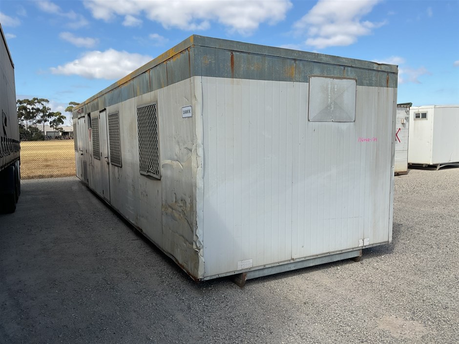 <p>Portable Building12m x 3m </p>