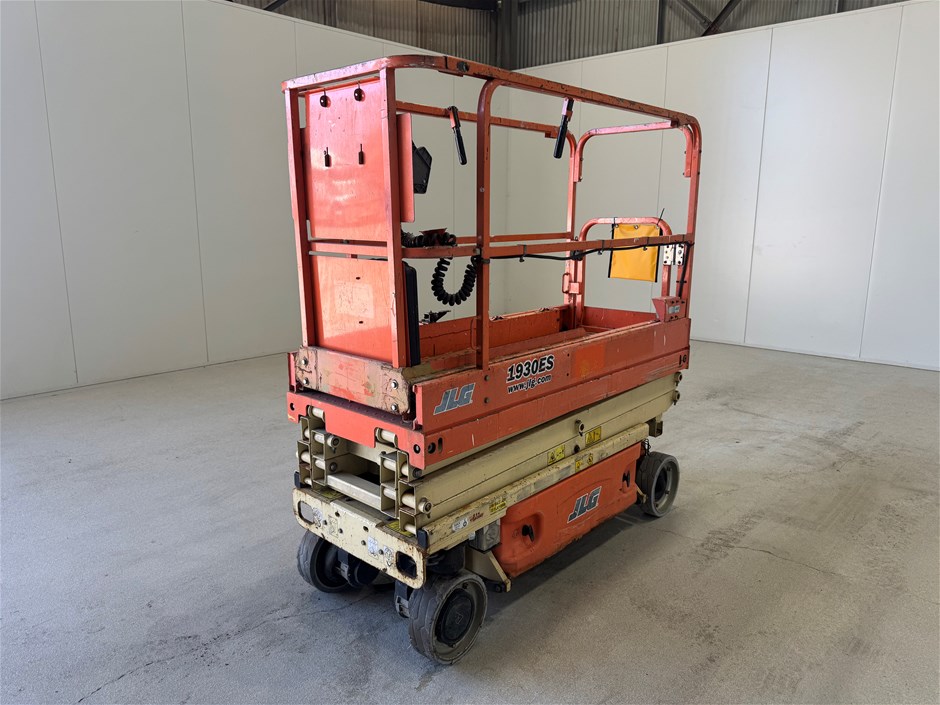 2017 JLG 1930 ES Scissor Lift