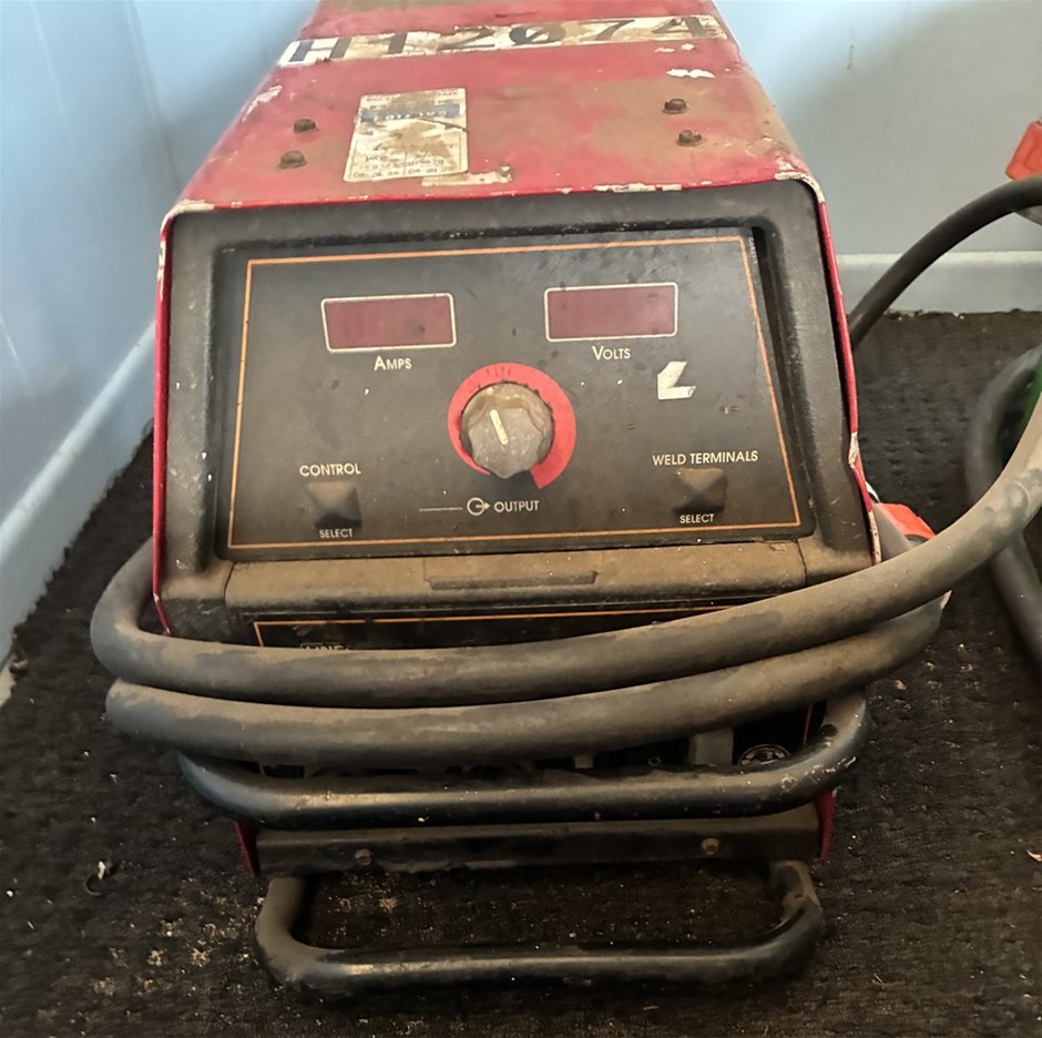 2011 Lincoln V350 Pro Welder - 400amp - Electric - Mackay