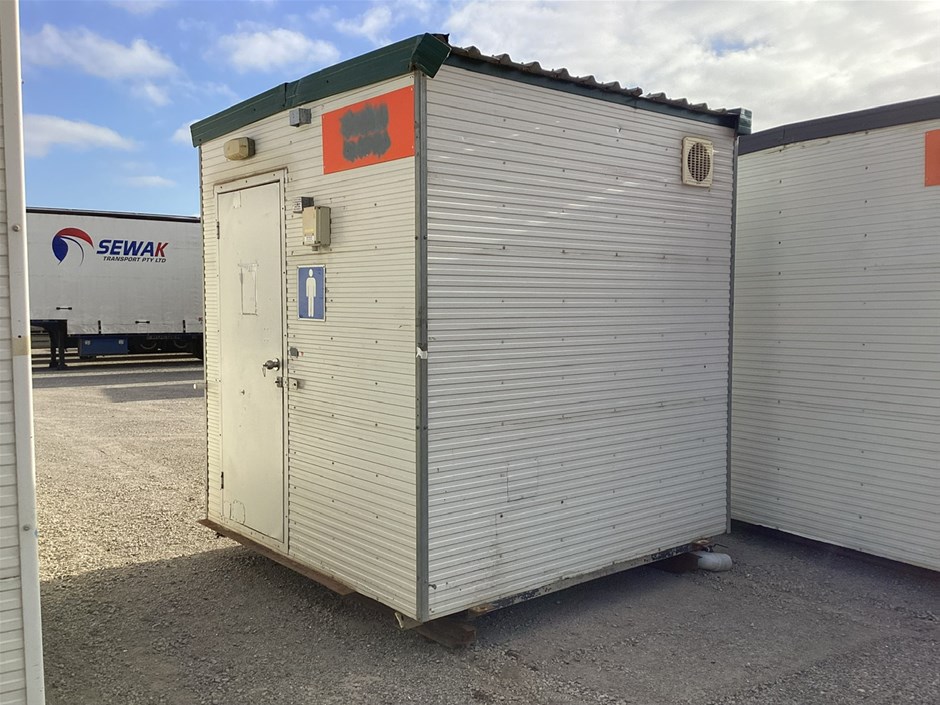 Men’s Portable Toilet 2.4M x 2.4M