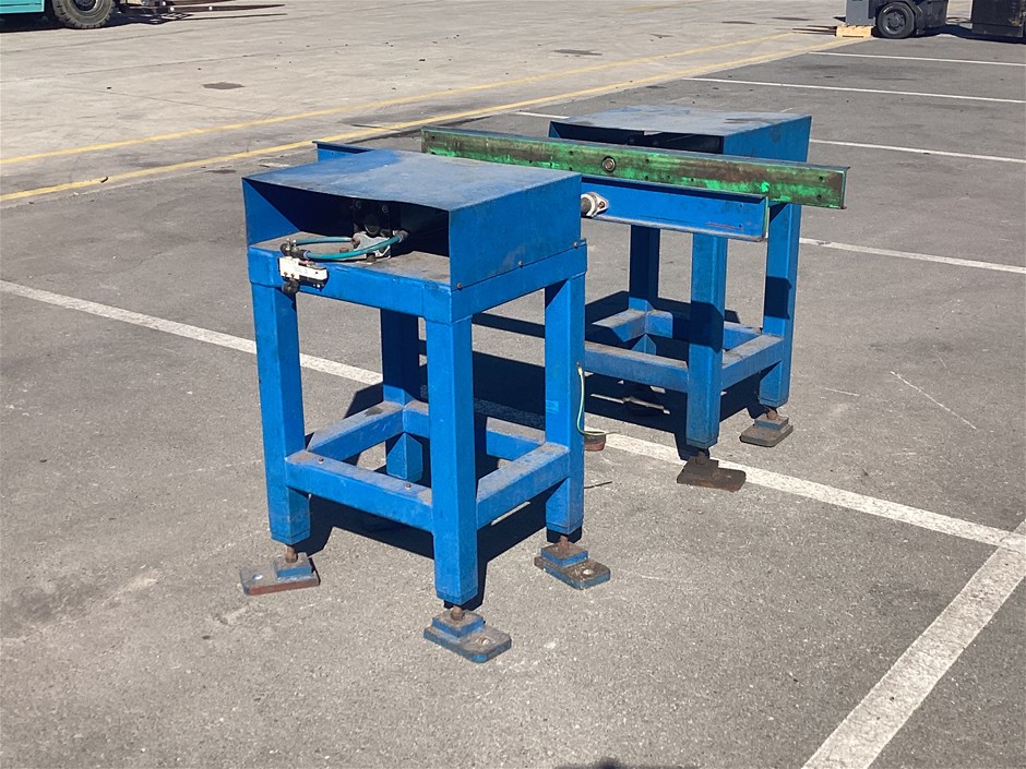 <p>Conveyor Pushers x2</p>