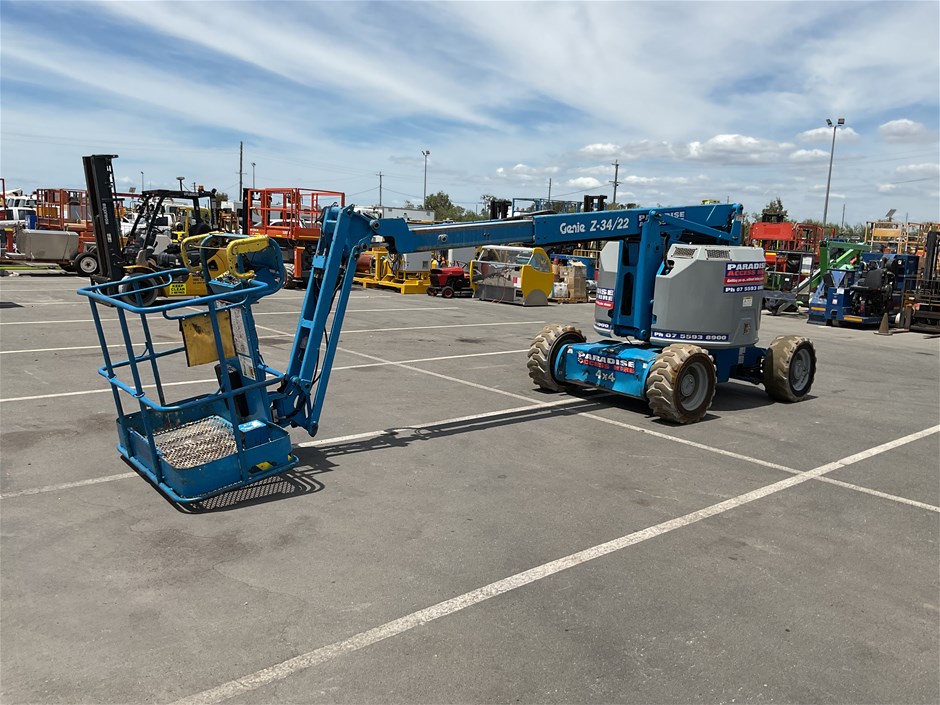 <p>2018 Genie Z34/221C Boom Lift</p>
