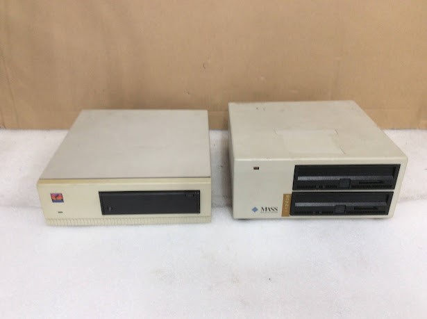 Micronet Technologies MS Tape Drive&Mass Microsystems External Cartridge
