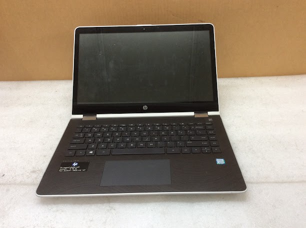 HP pavilion x360 Laptop i5-8250u 8GBRAM/128GB Silver