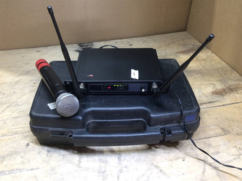 Unbranded UHF Wireless Microphone System w/Receiver &Handheld Microphone