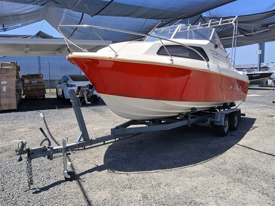 Nova Craft 6.1 Cabin Cruiser Power Boat