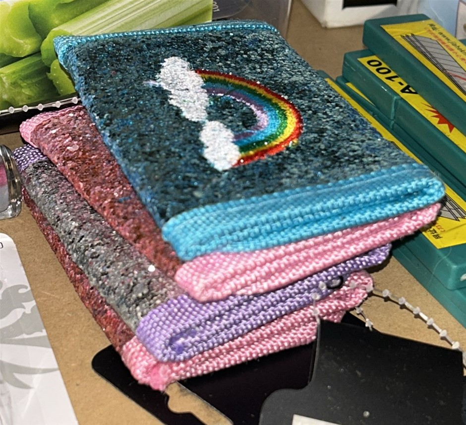4x Kids Glitter Wallets