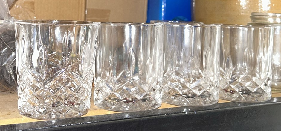 4x Glass Drinking Cups