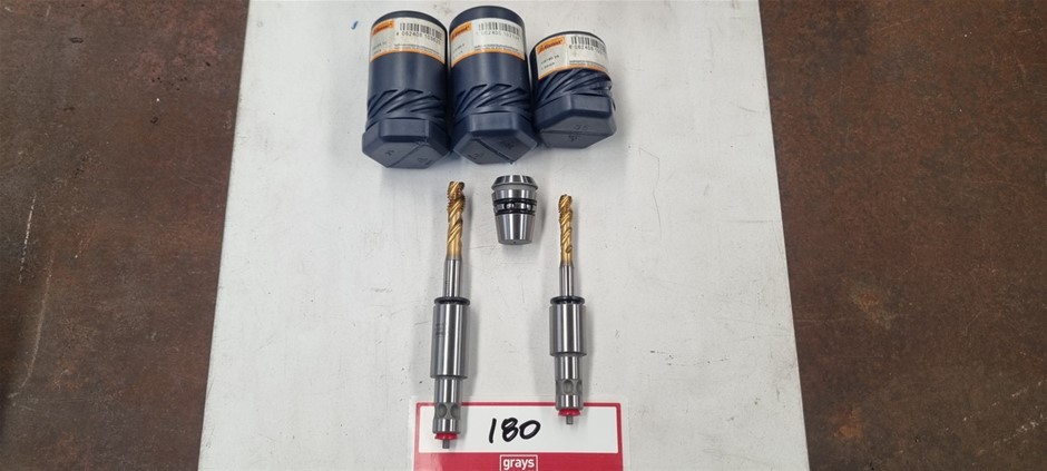 Garant Quick change head for taps