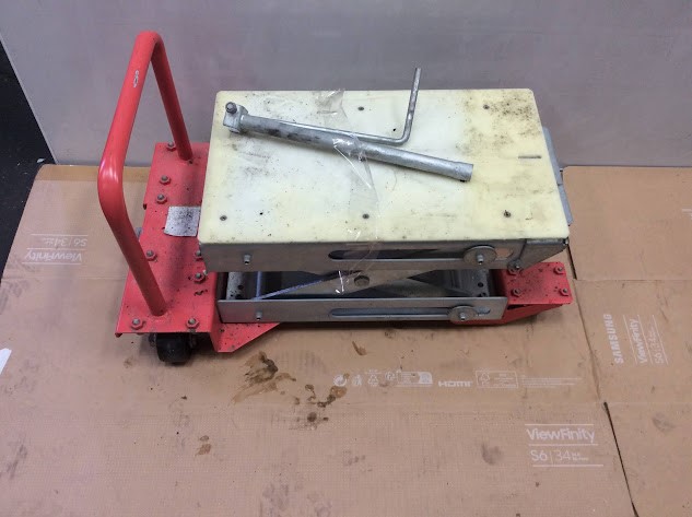 Unknown Brand Mobile Scissor Lift Table