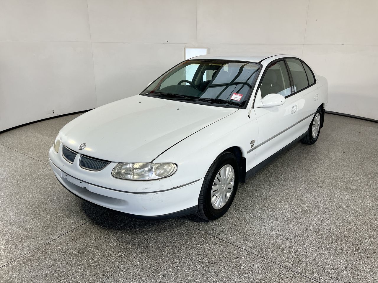 2000 Holden Commodore Acclaim VT Automatic Sedan - NO RESERVE