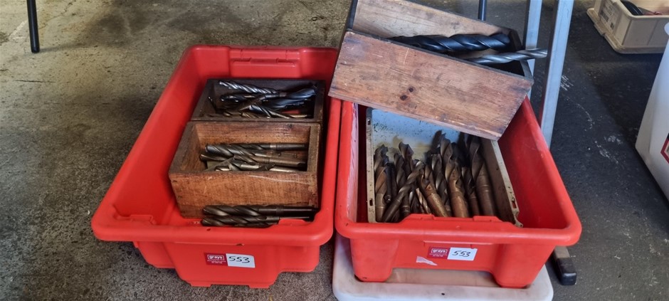 Floor trolley on wheels