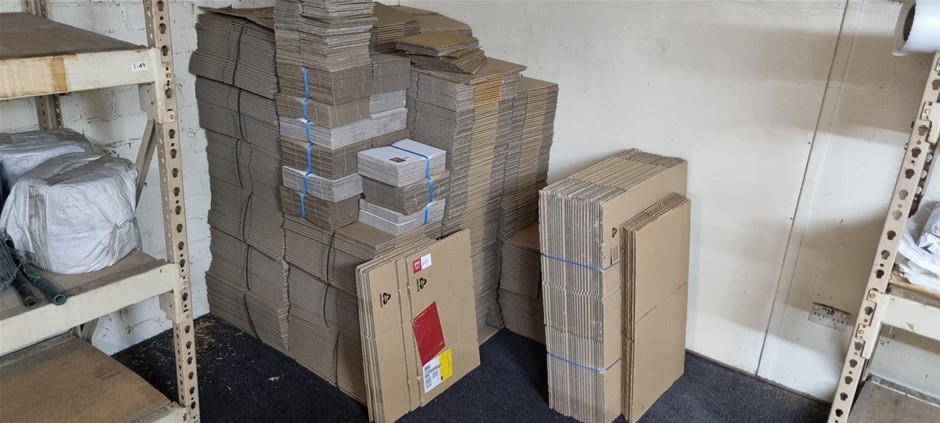 Flat pack cardboard boxes various sizes