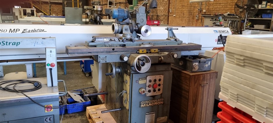 Cincinnati Milacron Tool and Cutter Grinder