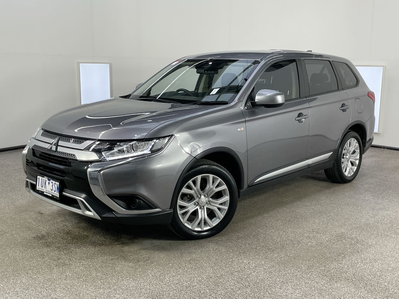 2021 Mitsubishi Outlander ES AWD ZL CVT 7 Seats Wagon