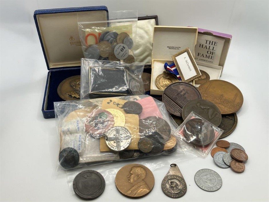 Approx. 150 x Asstd World Commemorative Medals, Tokens, Badges, Coins