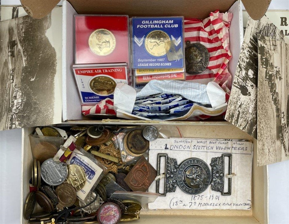 Approx. 160 x Asstd AU & World Commemorative Medalets & Badges