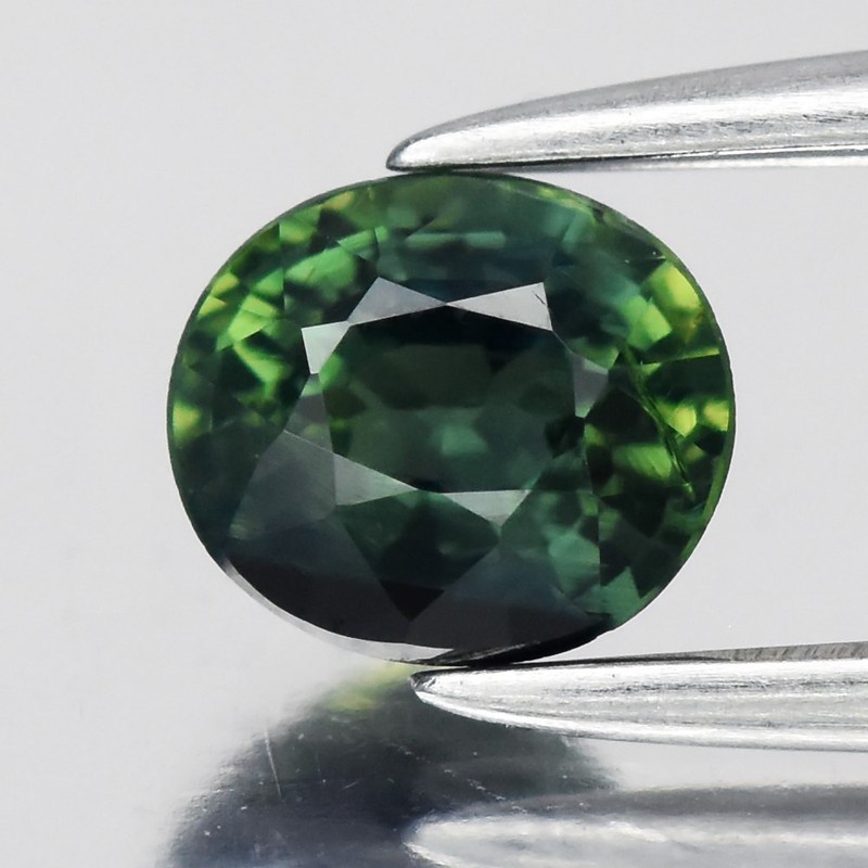 0.49ct Oval Facet Cut Green Sapphire Gemstones - 1Pc
