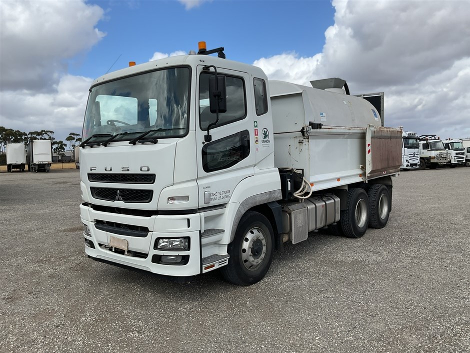 2019 Mitsubishi FV 500 6 x 4 Tipper Truck with Water Tank