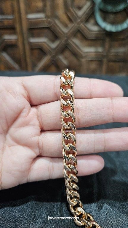 18KGold Filled /Italy Stamped Cuban Bracelet -20cm