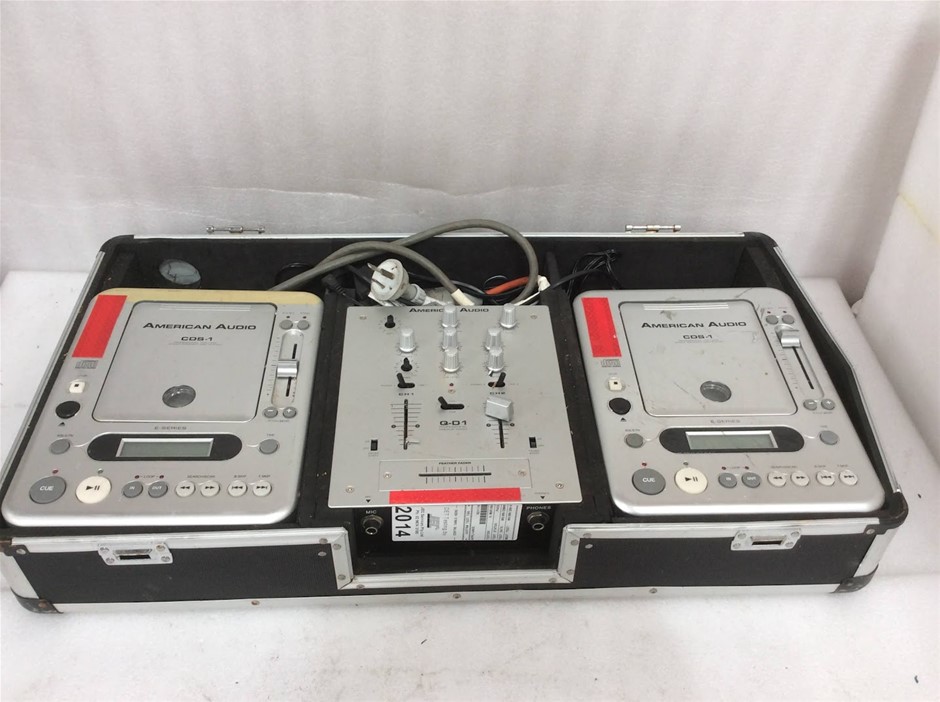 American Audio CDS-1 Dual CD Player DJ System With Q-D1 Professional Mixer