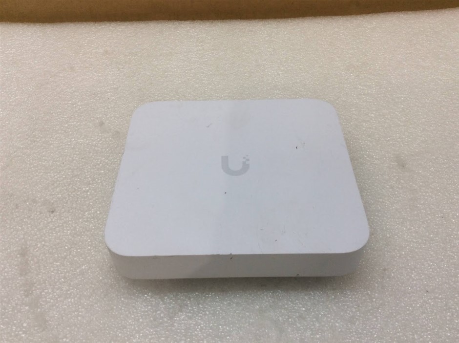Ubiquiti UXG-Max Network Gateway Router