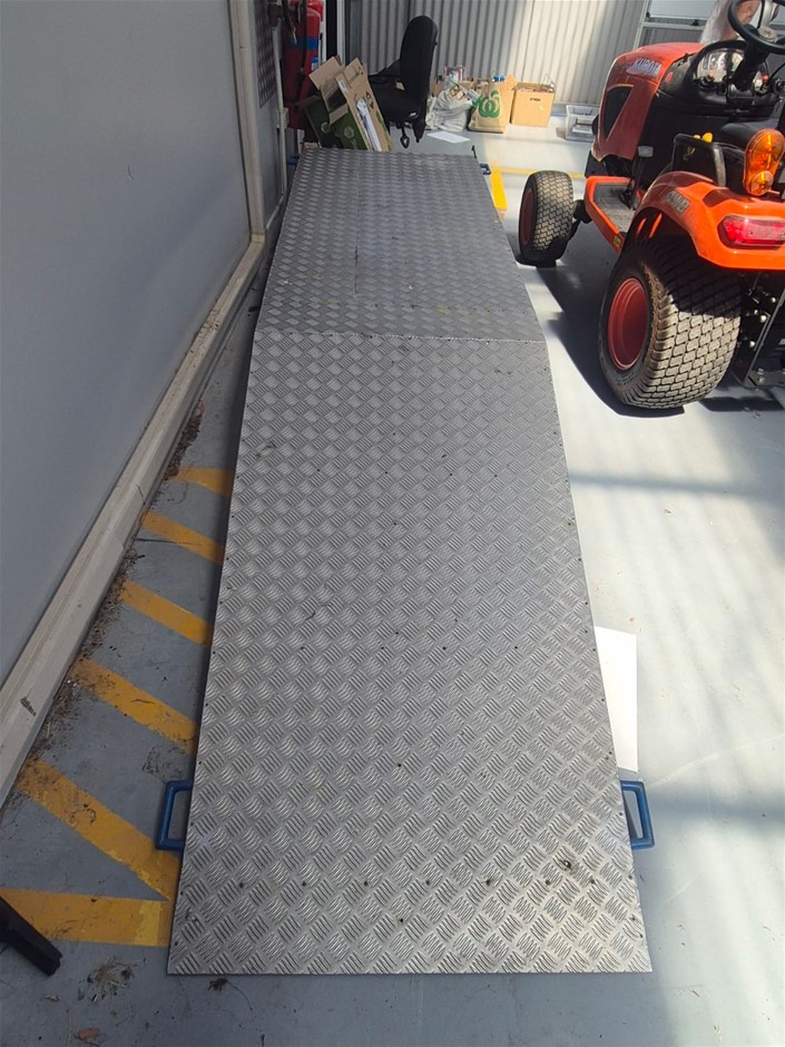 Helicopter Maintenance Ramp