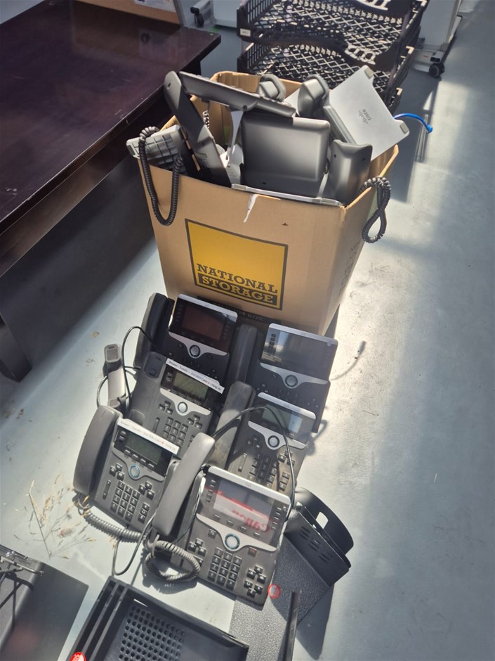 Quantity of Assorted Telephones