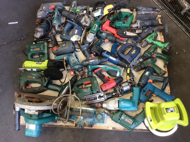 Bosch/Ryobi/Ozito Mixed Brand and Model Electric Drill/Power Tools