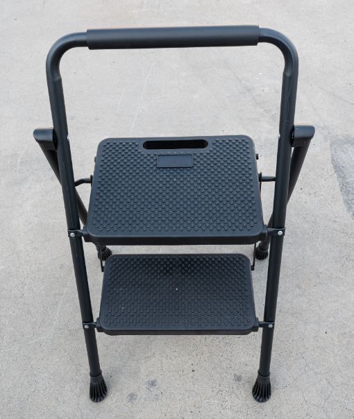 Folding 2-Step Ladder, Metal Frame, Weight 4kg, Rubber Feet, Wide Steps.