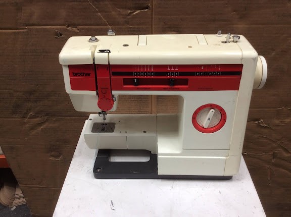 Brother VX-810 Sewing Machine
