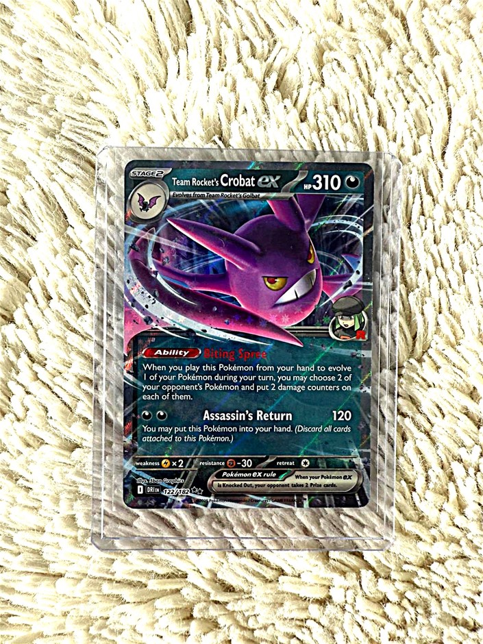 Team Rocket's Crobat EX #122/182 – English – Double Rare (RR)