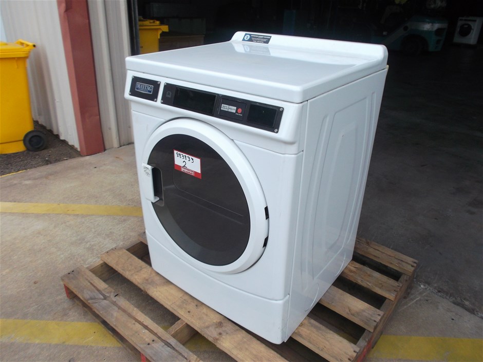 <p>Commercial Dryer Maytag</p>