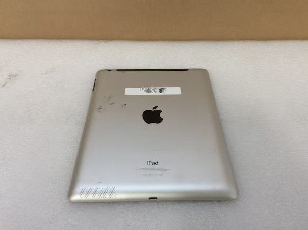 APPLE IPAD 4 (A1460) Tablet 32GB