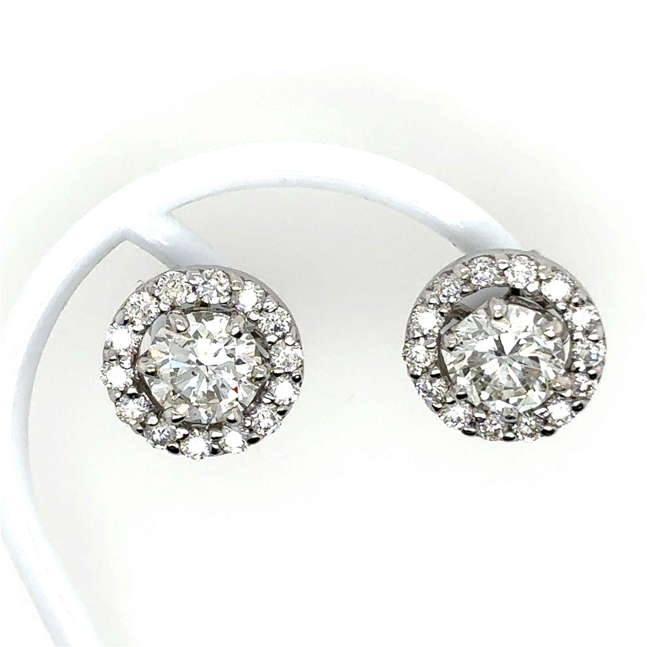1.01ct & 1.02ct Round Dia. H/SI2 With Auscert & 0.85ct 28 Stones Round Dia.