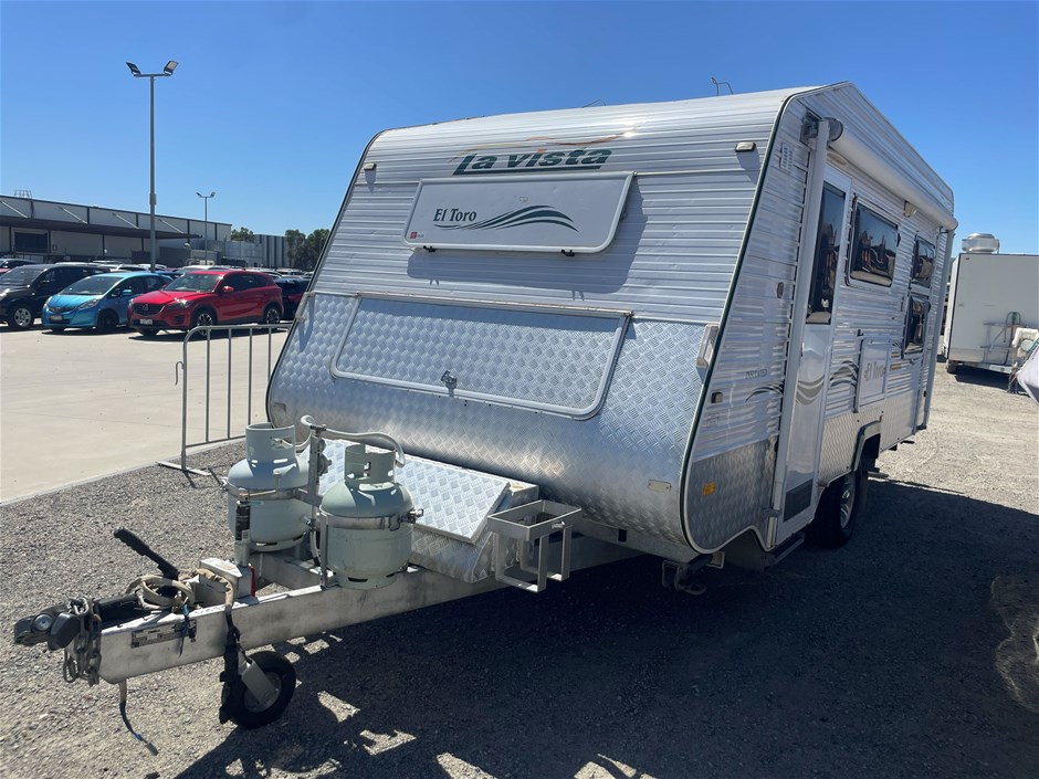 <p>2009 LA Vista El Toro Caravan</p>