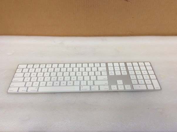 APPLE A1843 Wireless Keyboard
