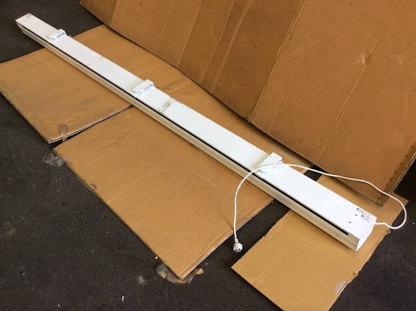 Screen Technics Motorised Projection Screen