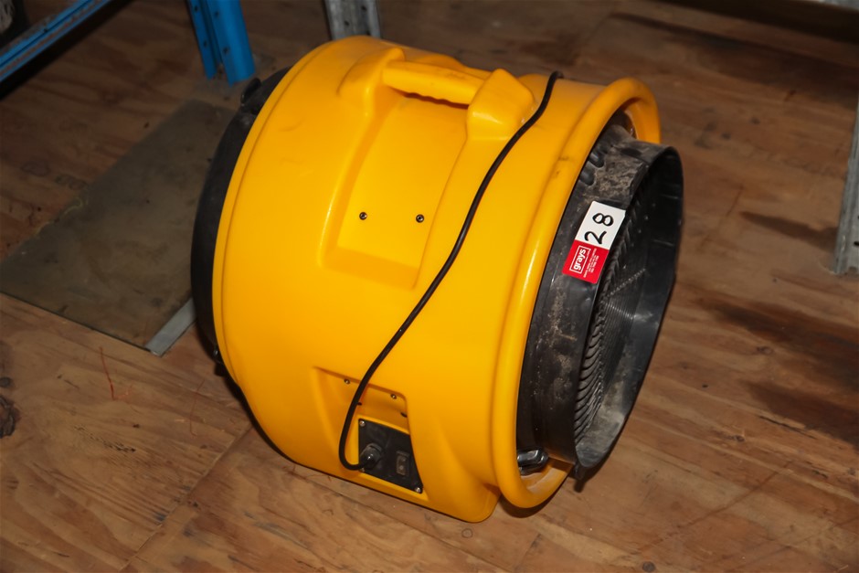 Master BL8800 Portable Ventilation Drum Fan