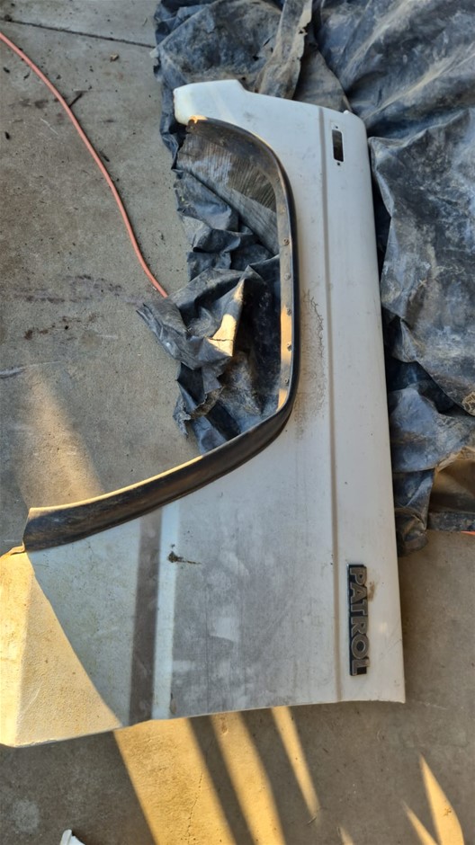 Nissan Patrol Left Hand Panel