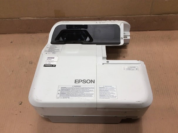 Epson EB-685W LCD Projector