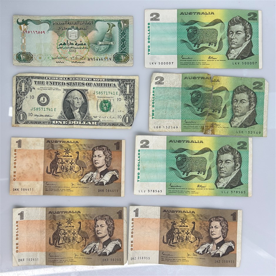 Mixed vintage banknote collection