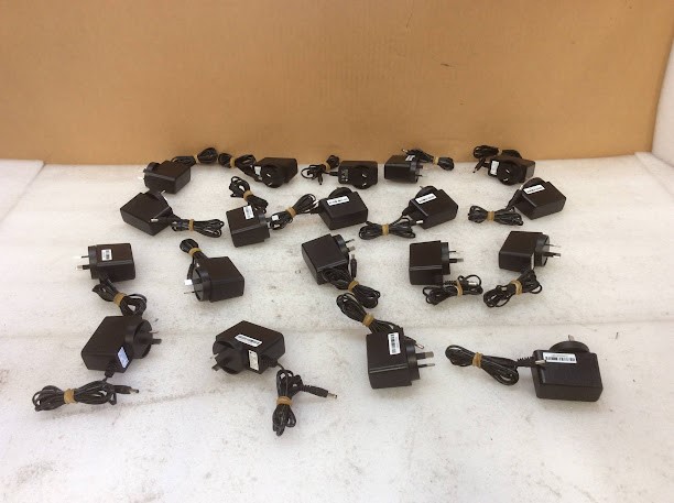 Amigo AMS159A-1201000FS Switching Adapter (Lot of 19)